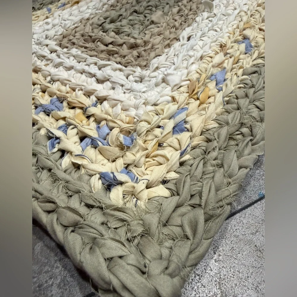 Handmade crocheted rag rug bathroom mat 18x28” rectangular